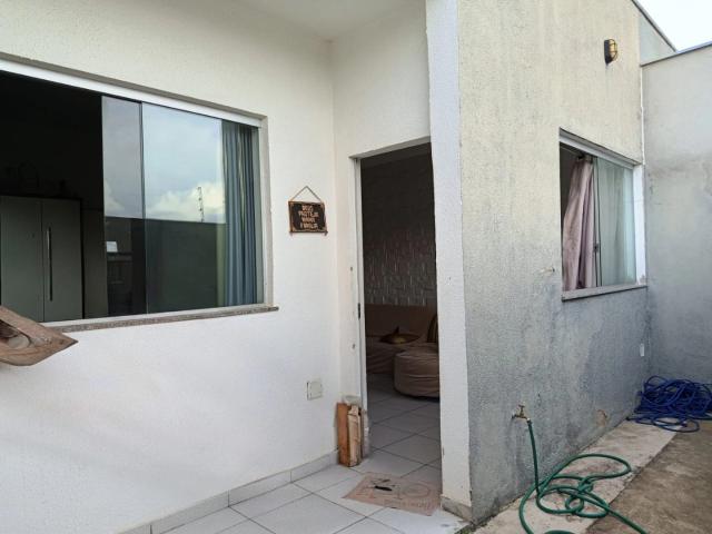 Casa / Sobrado para Venda em São José da Lapa/MG Cachoeira 2 Quartos