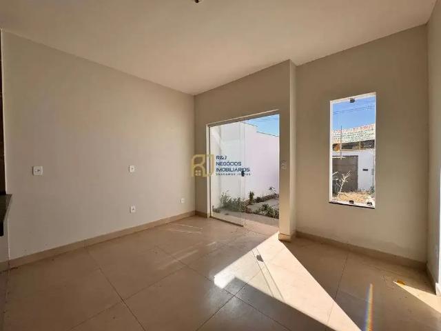 Casa / Sobrado para Venda em São José da Lapa/MG Cachoeira 2 Quartos