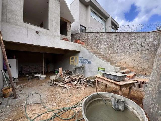 Casa / Sobrado para Venda em São José da Lapa/MG Belo Vale 3 Quartos