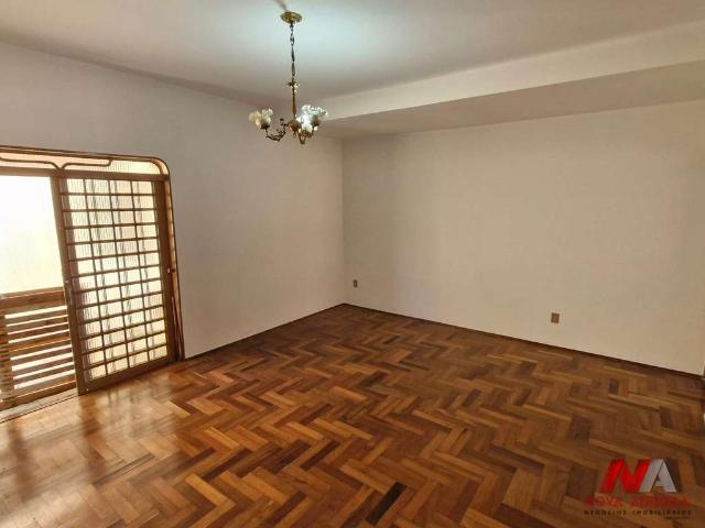 Casa / Sobrado para Venda em São José do Rio Preto/SP Vila Maria 4 Quartos