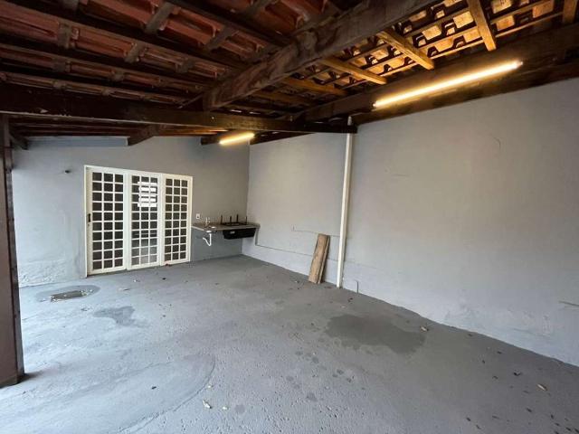 Casa / Sobrado para Venda em São José do Rio Preto/SP Conjunto Habitacional Costa do Sol 3 Quartos