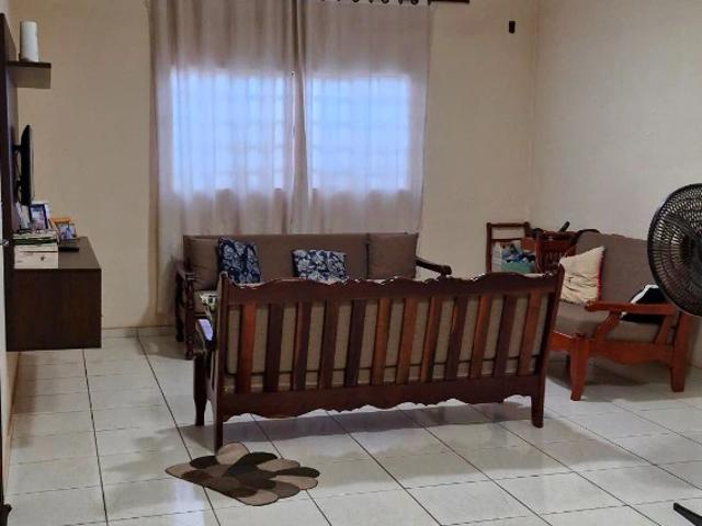 Casa / Sobrado para Venda em São José do Rio Preto/SP Jardim Astúrias 3 Quartos