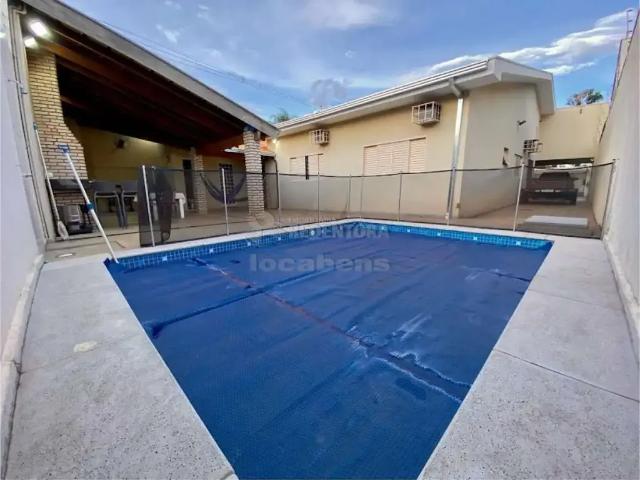 Casa / Sobrado para Venda em São José do Rio Preto/SP Jardim Bosque das Vivendas 4 Quartos