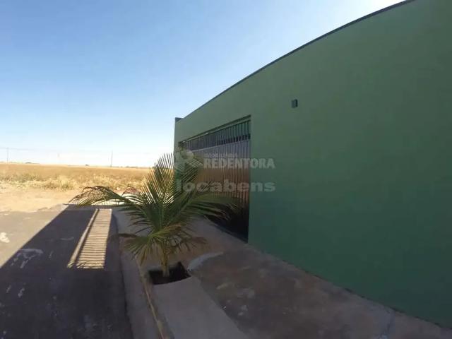 Casa / Sobrado para Venda em São José do Rio Preto/SP Jardim Leste 2 Quartos