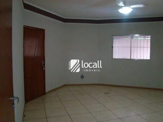 Casa / Sobrado para Venda em São José do Rio Preto/SP Jardim São Marco 3 Quartos
