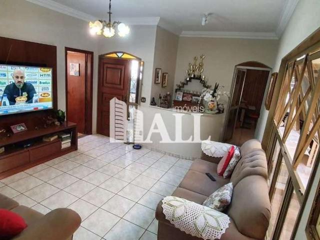 Casa / Sobrado para Venda em São José do Rio Preto/SP Jardim Santa Catarina 3 Quartos