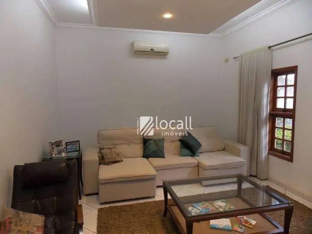 Casa / Sobrado para Venda em São José do Rio Preto/SP Parque Residencial Comendador Mançor Daud 5 Quartos