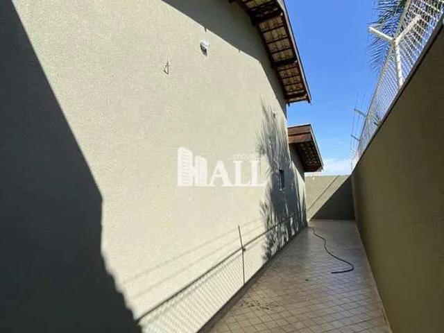 Casa / Sobrado para Venda em São José do Rio Preto/SP Parque Residencial Comendador Mançor Daud 3 Quartos