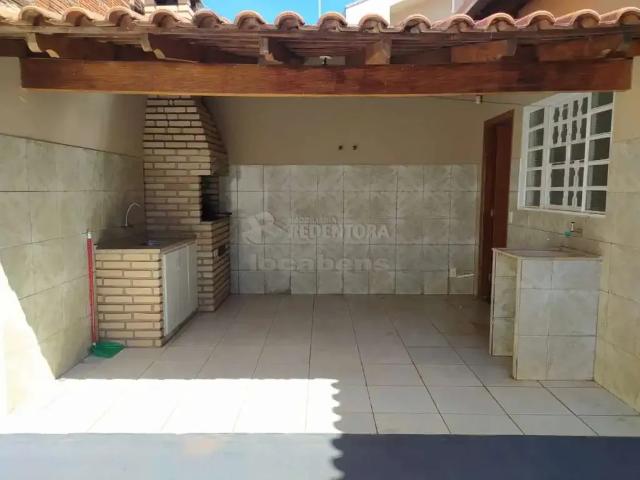 Casa / Sobrado para Venda em São José do Rio Preto/SP Parque Residencial Universo 3 Quartos