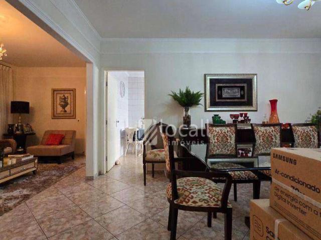 Casa / Sobrado para Venda em São José do Rio Preto/SP Pinheiros 4 Quartos