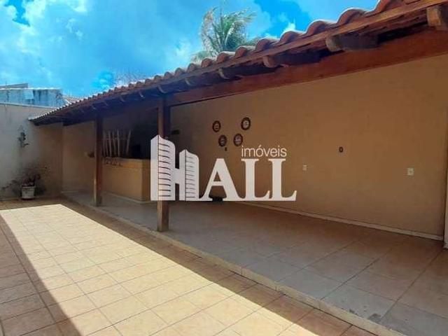 Casa / Sobrado para Venda em São José do Rio Preto/SP Residencial Cidade Jardim 3 Quartos