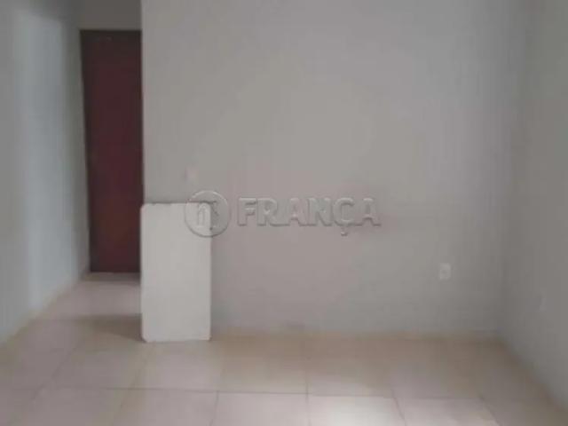 Casa / Sobrado para Venda em São José dos Campos/SP Conjunto Residencial Galo Branco 2 Quartos