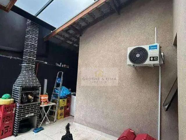 Casa / Sobrado para Venda em São José dos Campos/SP Conjunto Residencial Dom Pedro I 3 Quartos