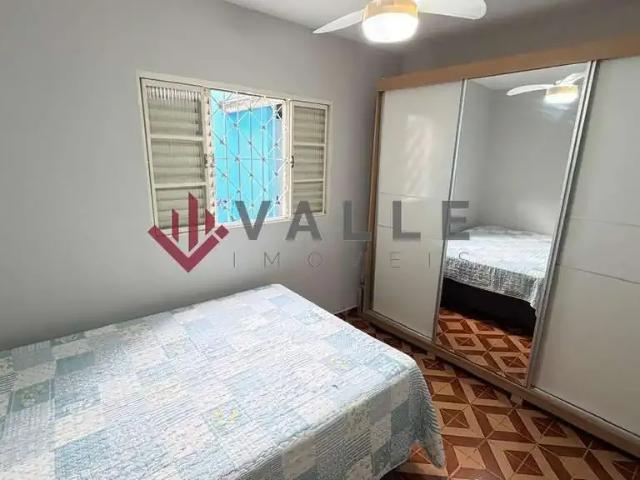 Casa / Sobrado para Venda em São José dos Campos/SP Conjunto Residencial Trinta e Um de Março 3 Quartos