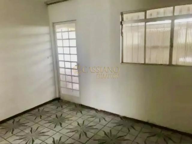 Casa / Sobrado para Venda em São José dos Campos/SP Conjunto Residencial Trinta e Um de Março 3 Quartos