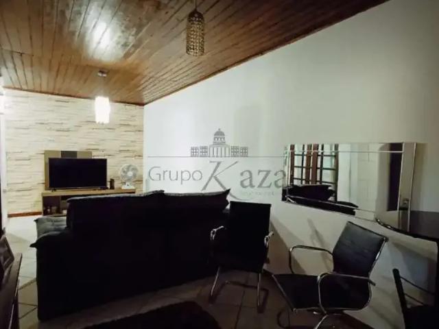 Casa / Sobrado para Venda em São José dos Campos/SP Conjunto Residencial Trinta e Um de Março 2 Quartos