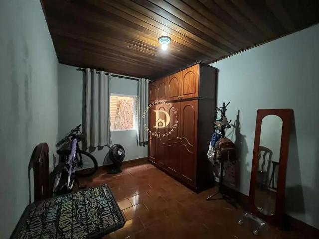 Casa / Sobrado para Venda em São José dos Campos/SP Conjunto Residencial Trinta e Um de Março 2 Quartos