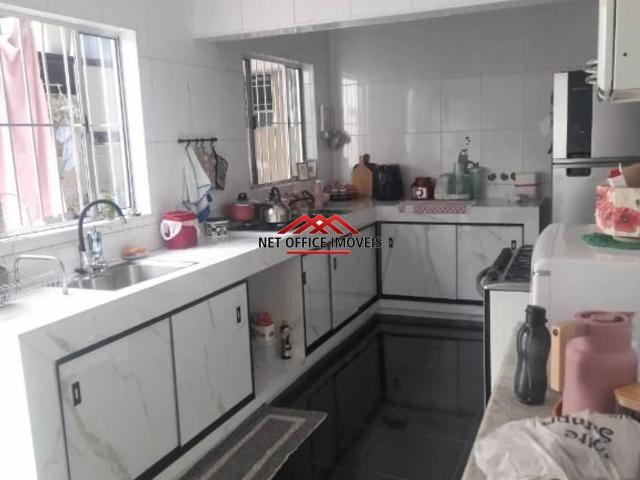 Casa / Sobrado para Venda em São José dos Campos/SP Conjunto Residencial Trinta e Um de Março 4 Quartos
