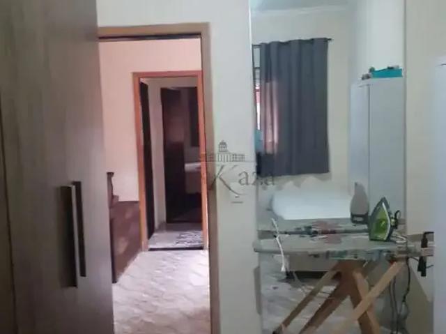 Casa / Sobrado para Venda em São José dos Campos/SP Campo dos Alemães 3 Quartos