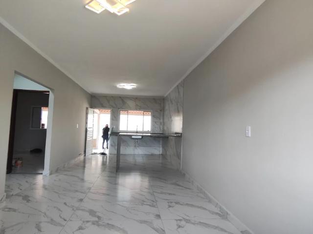 Casa / Sobrado para Venda em São José dos Campos/SP Campos de São José 2 Quartos