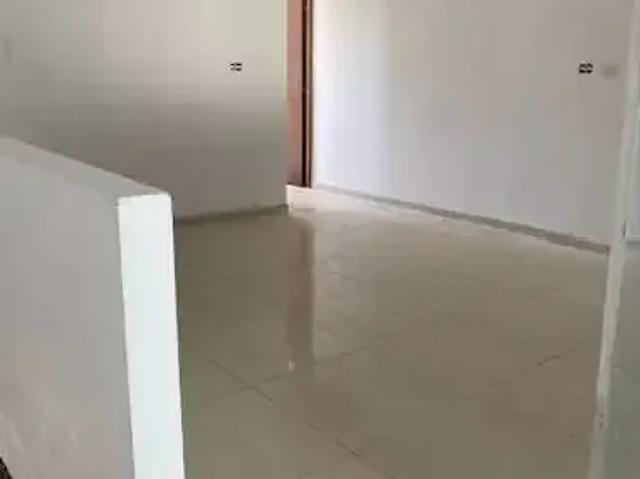 Casa / Sobrado para Venda em São José dos Campos/SP Campos de São José 2 Quartos
