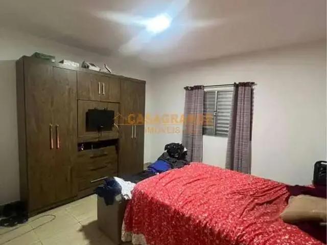 Casa / Sobrado para Venda em São José dos Campos/SP Campos de São José 3 Quartos