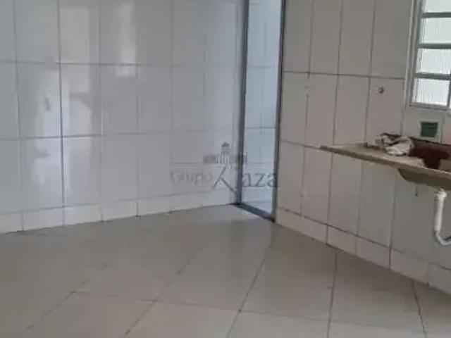 Casa / Sobrado para Venda em São José dos Campos/SP Campos de São José 5 Quartos