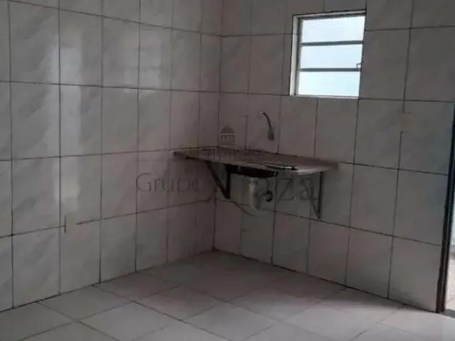 Casa / Sobrado para Venda em São José dos Campos/SP Cidade Morumbi 3 Quartos