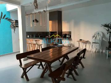 Casa / Sobrado para Venda em São José dos Campos/SP Cidade Morumbi 3 Quartos