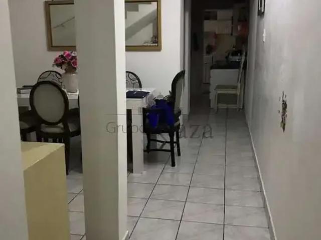 Casa / Sobrado para Venda em São José dos Campos/SP Cidade Morumbi 3 Quartos