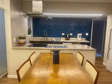 Casa / Sobrado para Venda em São José dos Campos/SP Cidade Morumbi 4 Quartos