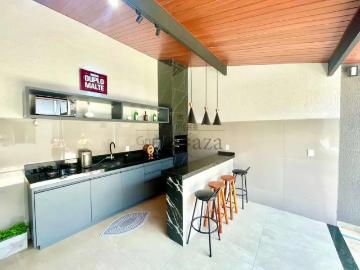 Casa / Sobrado para Venda em São José dos Campos/SP Cidade Vista Verde 3 Quartos