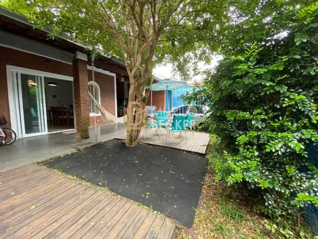Casa / Sobrado para Venda em São José dos Campos/SP Cidade Vista Verde 3 Quartos