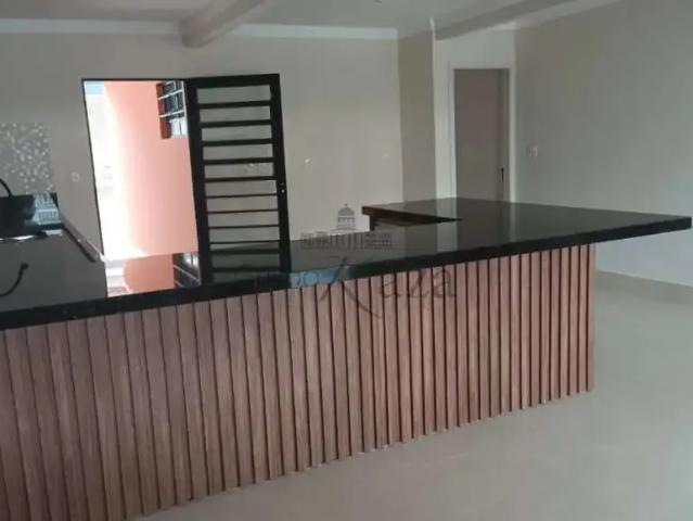 Casa / Sobrado para Venda em São José dos Campos/SP Cidade Vista Verde 3 Quartos
