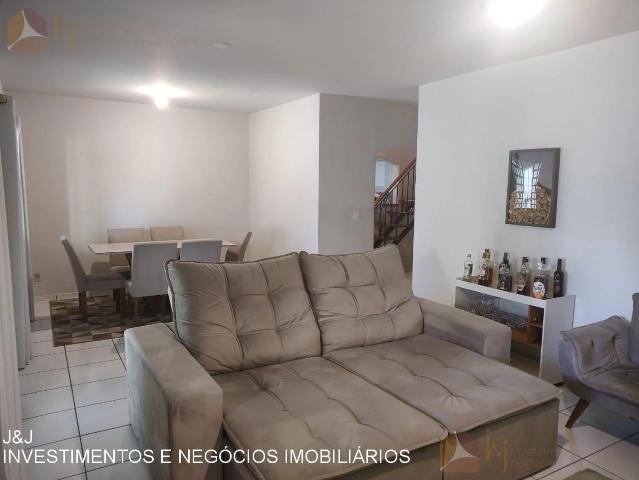 Casa / Sobrado para Venda em São José dos Campos/SP Cidade Vista Verde 5 Quartos