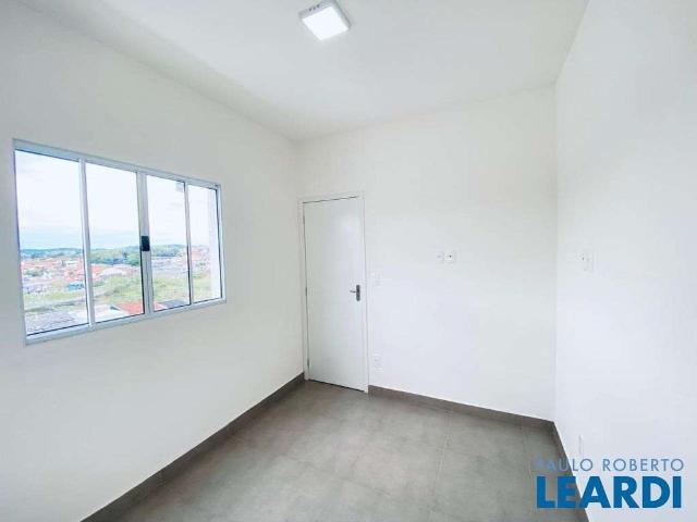 Casa / Sobrado para Venda em São José dos Campos/SP Altos da Vila Paiva 2 Quartos