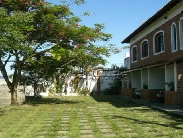 Casa / Sobrado para Venda em São José dos Campos/SP Bom Retiro 4 Quartos