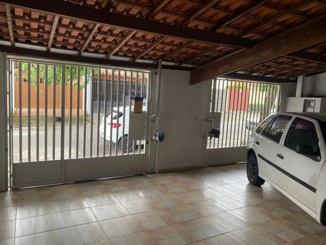 Casa / Sobrado para Venda em São José dos Campos/SP Bosque dos Eucaliptos 2 Quartos