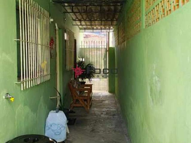 Casa / Sobrado para Venda em São José dos Campos/SP Bosque dos Eucaliptos 2 Quartos