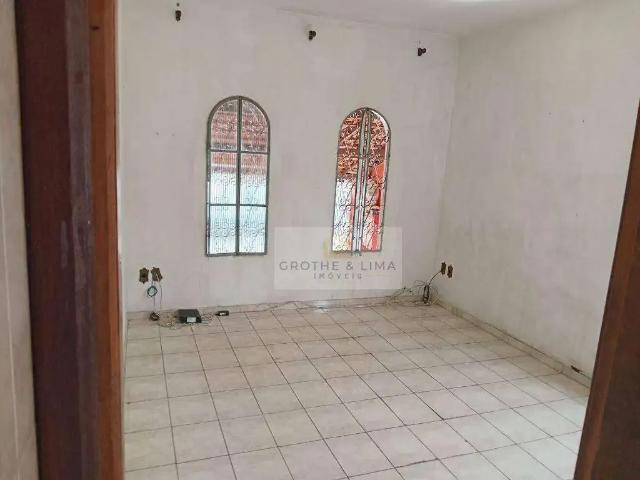 Casa / Sobrado para Venda em São José dos Campos/SP Bosque dos Eucaliptos 2 Quartos