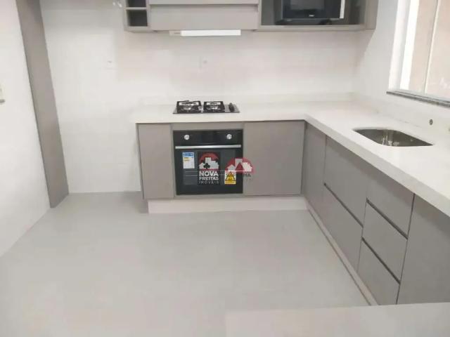 Casa / Sobrado para Venda em São José dos Campos/SP Bosque dos Eucaliptos 3 Quartos