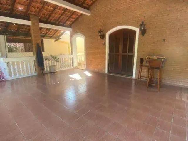 Casa / Sobrado para Venda em São José dos Campos/SP Bosque dos Eucaliptos 3 Quartos