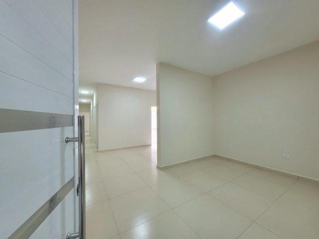 Casa / Sobrado para Venda em São José dos Campos/SP Bosque dos Eucaliptos 3 Quartos
