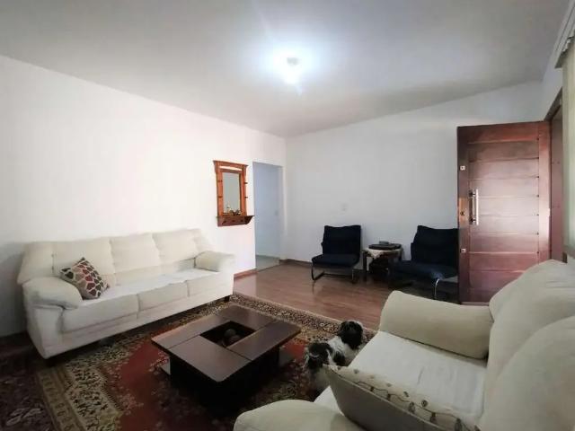 Casa / Sobrado para Venda em São José dos Campos/SP Bosque dos Eucaliptos 3 Quartos