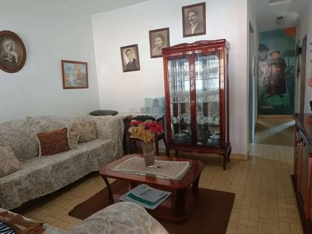 Casa / Sobrado para Venda em São José dos Campos/SP Bosque dos Eucaliptos 3 Quartos