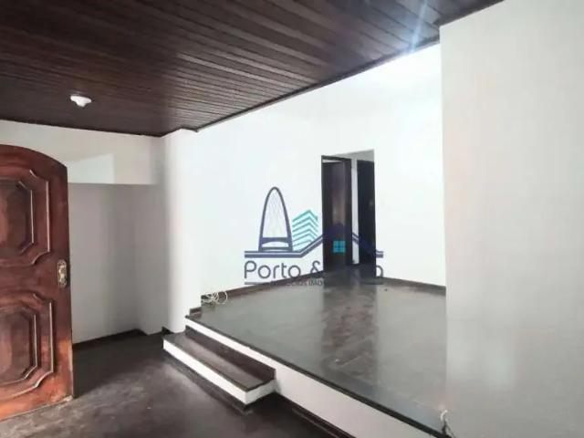 Casa / Sobrado para Venda em São José dos Campos/SP Bosque dos Eucaliptos 3 Quartos