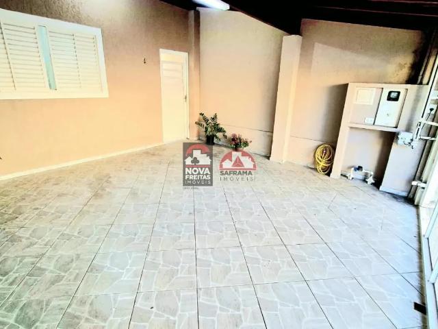 Casa / Sobrado para Venda em São José dos Campos/SP Bosque dos Eucaliptos 3 Quartos