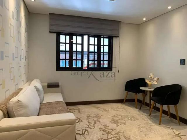 Casa / Sobrado para Venda em São José dos Campos/SP Bosque dos Eucaliptos 3 Quartos