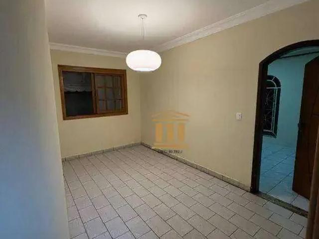 Casa / Sobrado para Venda em São José dos Campos/SP Bosque dos Eucaliptos 3 Quartos