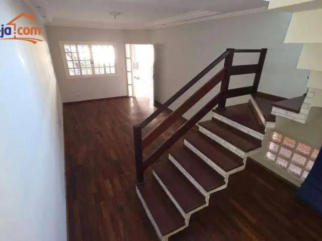 Casa / Sobrado para Venda em São José dos Campos/SP Bosque dos Eucaliptos 3 Quartos